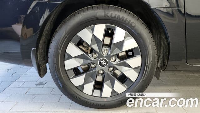 Hyundai Staria Inspiration, 2022 все фото