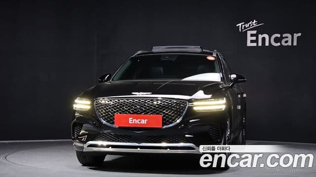 Genesis GV70, 2021 3