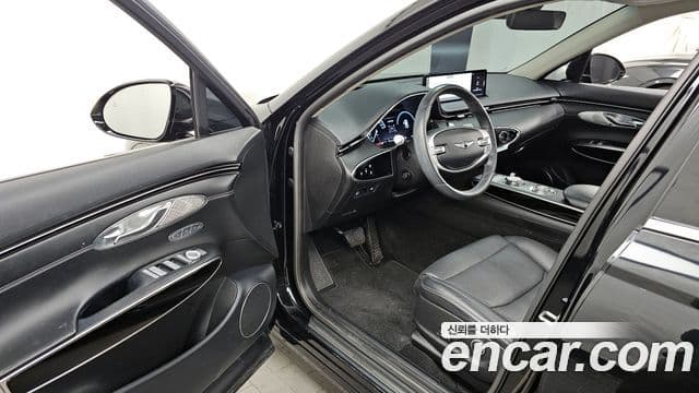 Genesis GV70, 2021 10