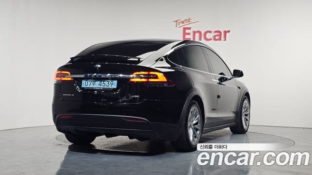 Tesla модель X, 2018 2