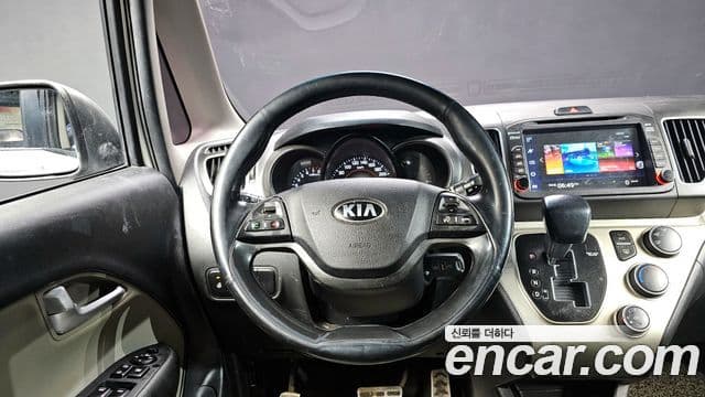Kia Ray Special, 2013 13