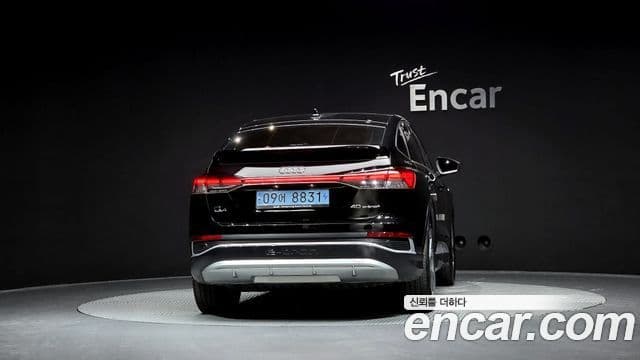 Audi Q4 e-Tron (F4) 40 Premium Sportback, 2022 4