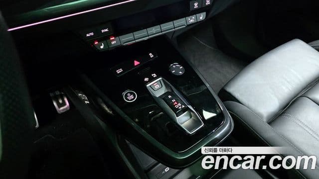 Audi Q4 e-Tron (F4) 40 Premium Sportback, 2022 9