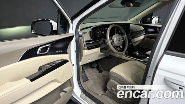 Kia Carnival 4세대 Signature, 2021 10