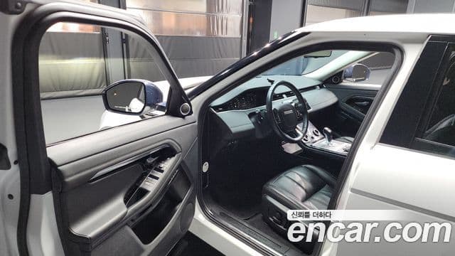 Land Rover Range Rover Evoque 2세대 P250 SE, 2020 10