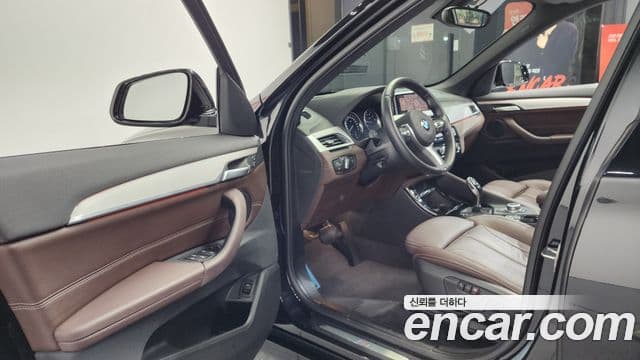 BMW X1 (F48) xDrive 20i M Sport, 2022 10