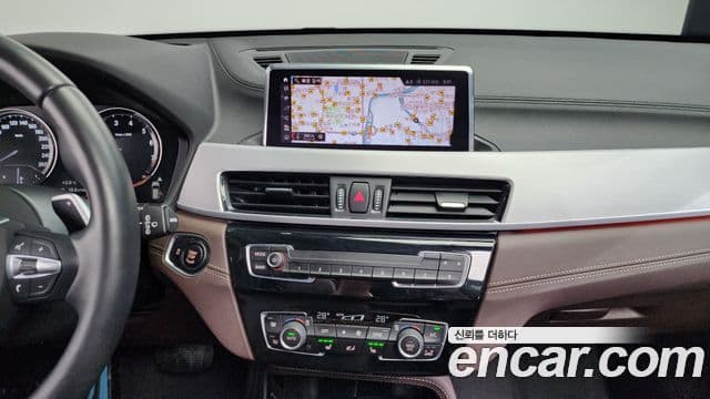 BMW X1 (F48) xDrive 20i M Sport, 2022 17