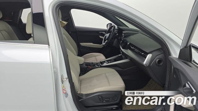 Audi A3 (8Y), 2023 11