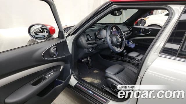 Mini Cooper S 클럽맨 2세대, 2023 10