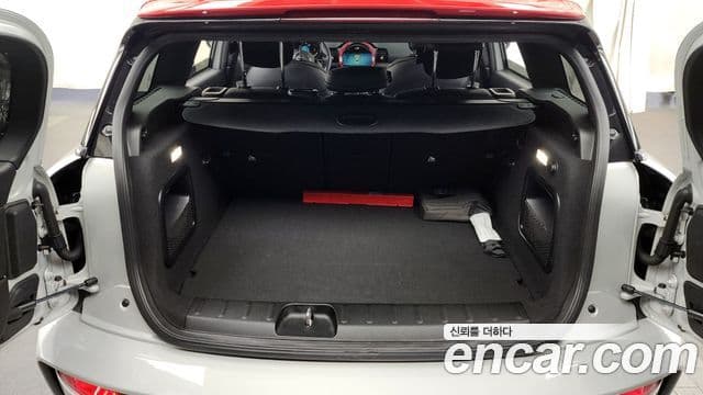 Mini Cooper S 클럽맨 2세대, 2023 20