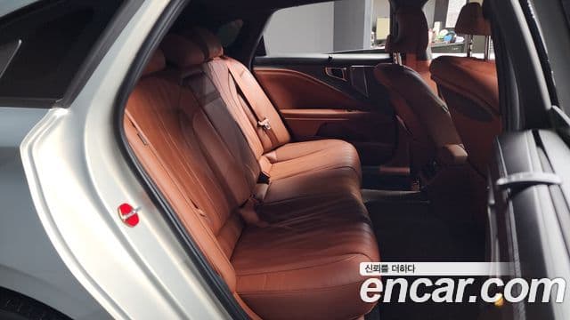 Kia The / новый New K8 Signature, 2025 12