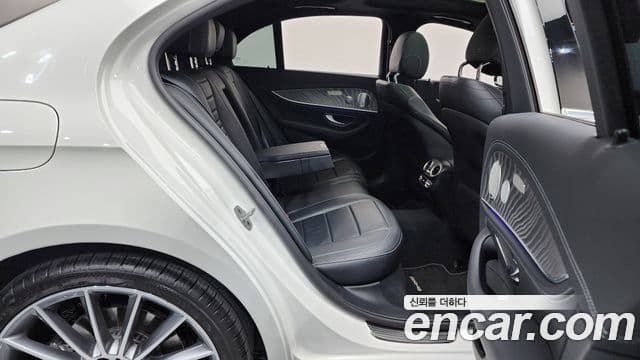 Mercedes-Benz E-класс W213 AMG Line, 2021 12