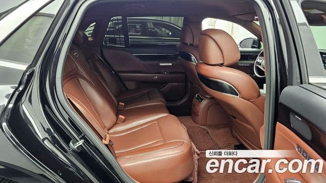 Genesis G90 (RS4) бензин 3.5 турбо AWD, 2022 12