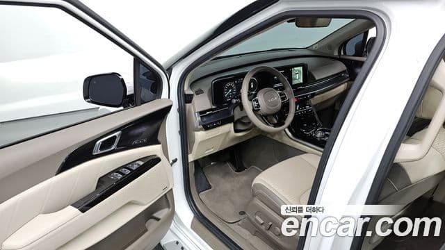 Kia Carnival 4세대 Signature, 2022 11