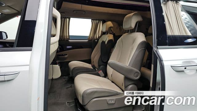 Kia Carnival 4세대 Signature, 2022 12