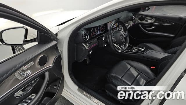 Mercedes-Benz E-класс W213 AMG Line, 2017 11