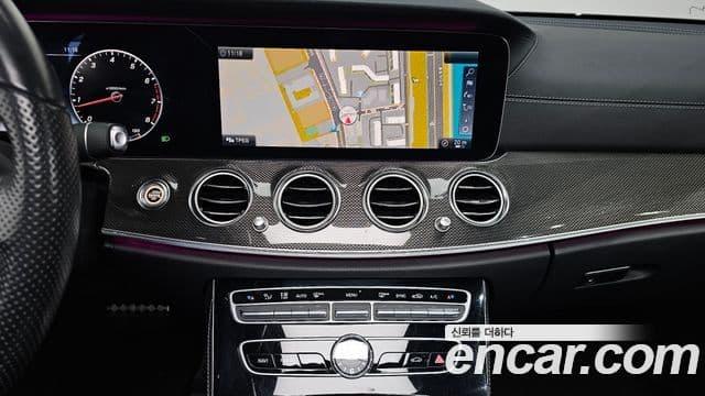 Mercedes-Benz E-класс W213 AMG Line, 2017 14