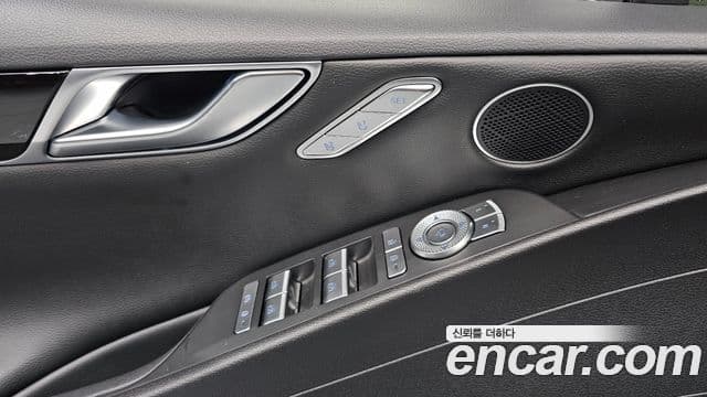 Genesis G80 (RG3) бензин 2.5 турбо AWD, 2022 12