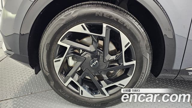 Kia Sportage 5세대 Signature, 2023 все фото