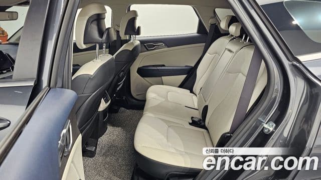 Kia Sportage 5세대 Signature, 2023 12