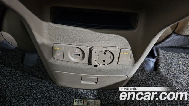 Kia All New Carnival Prestige, 2016 18