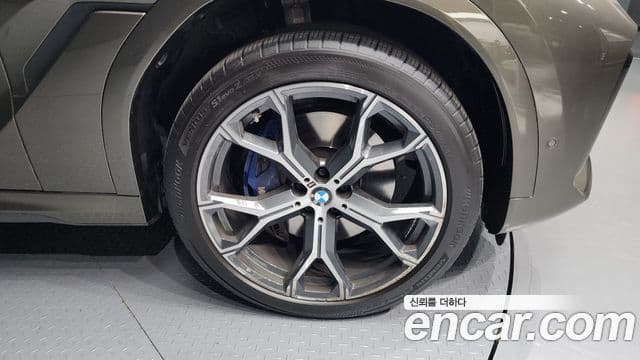 BMW X6 (G06) xDrive40i M Sport, 2021 все фото