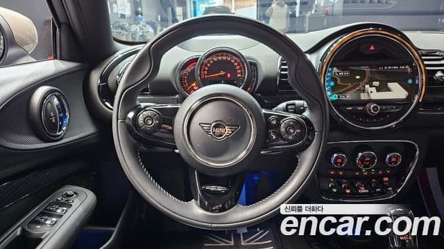 Mini Cooper 클럽맨 2세대, 2020 14