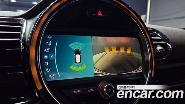 Mini Cooper 클럽맨 2세대, 2020 16