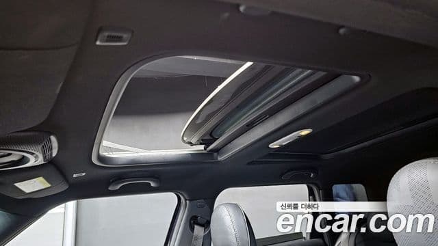 Mini Cooper 클럽맨 2세대, 2020 19