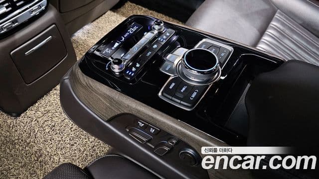 Genesis G90 Prestige, 2019 20