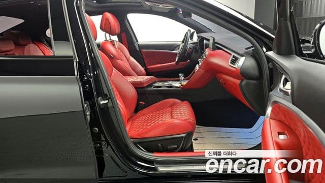 Genesis The / новый New G70, 2022 11