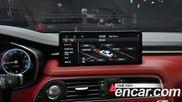 Genesis The / новый New G70, 2022 16