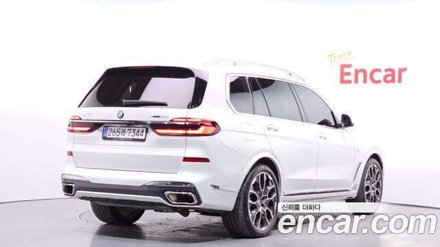 BMW X7 (G07) xDrive 40i M Sport 6인승, 2024 2