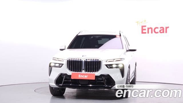 BMW X7 (G07) xDrive 40i M Sport 6인승, 2024 3