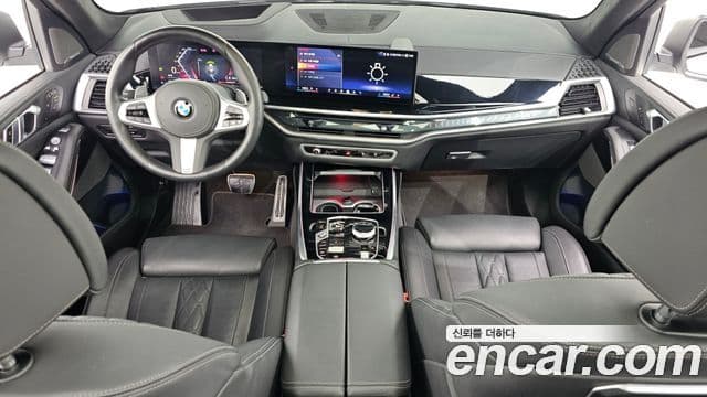 BMW X7 (G07) xDrive 40i M Sport 6인승, 2024 7