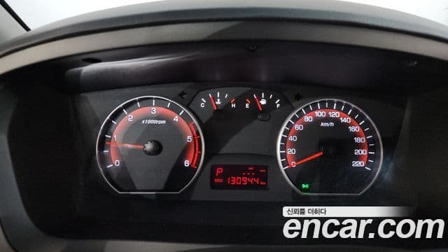 KG모빌리티(SsangYong) Korando Sport Club, 2012 8