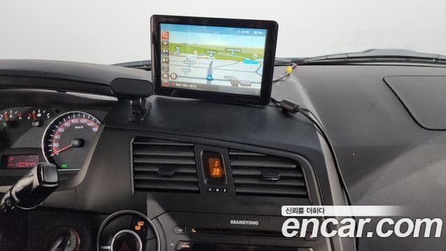 KG모빌리티(SsangYong) Korando Sport Club, 2012 16