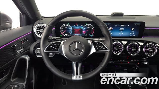 Mercedes-Benz A-класс W177 A220 хэтчбек, 2024 14