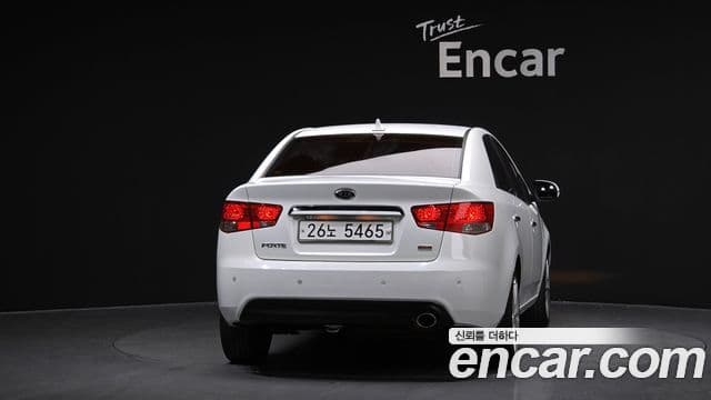 Kia Forte 빌트인캠2 — базовая версия - Built-in Cam 2, 2011 4