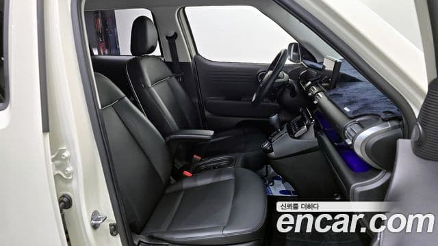 Hyundai Casper турбо D Essential, 2023 12