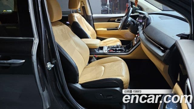 Kia Carnival 4세대 Signature, 2021 10