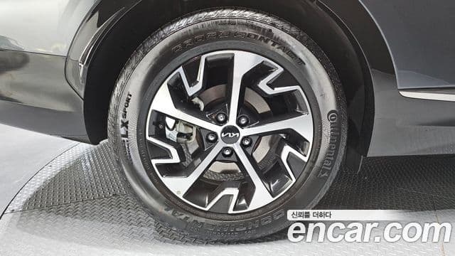 Kia Sportage 5세대 гибрид Noblesse 2WD, 2023 все фото