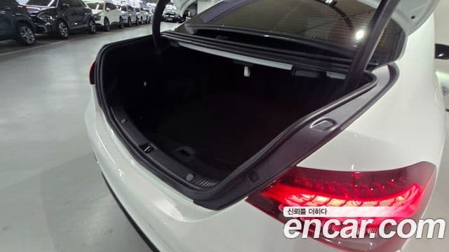 Mercedes-Benz E-класс W213 AMG Line, 2023 10