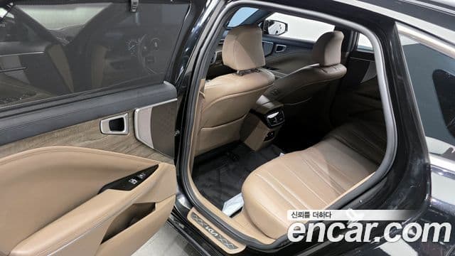 Kia K8 гибрид Noblesse, 2022 11