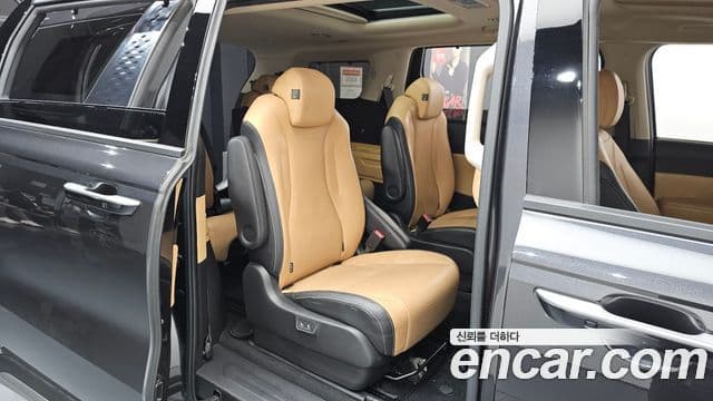 Kia Carnival 4세대 Signature, 2021 12
