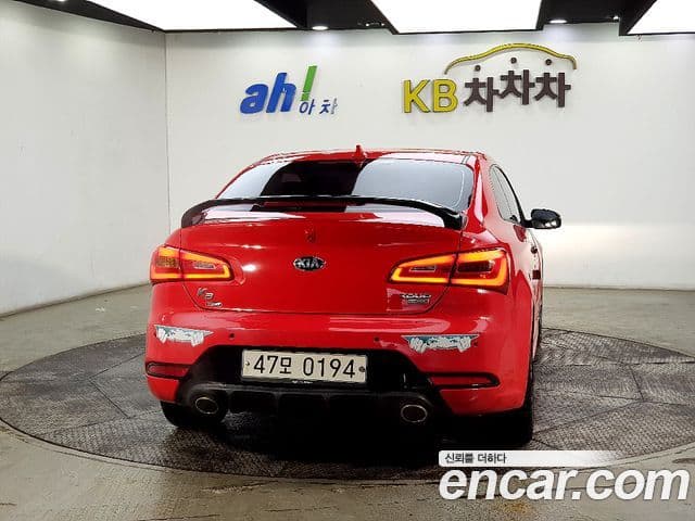 Kia The / новый New K3 купе Noblesse, 2016 3