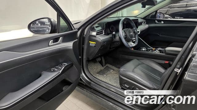 Kia K5 3세대 Prestige, 2020 10