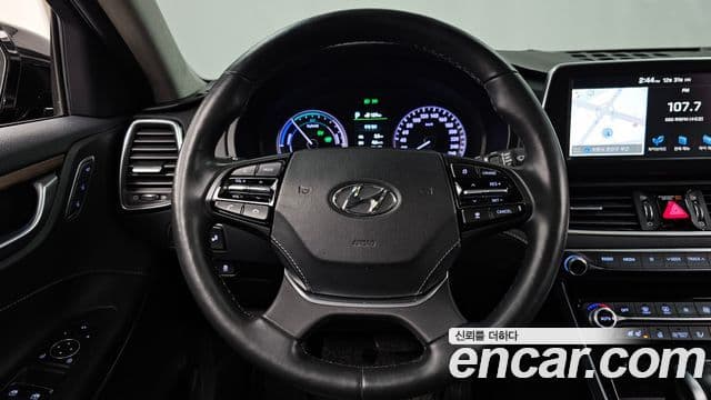 Hyundai Grandeur IG гибрид Special, 2018 13