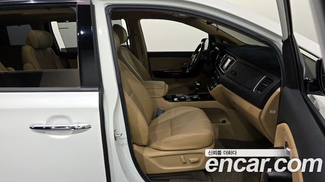 Kia The / новый New Carnival President, 2020 11