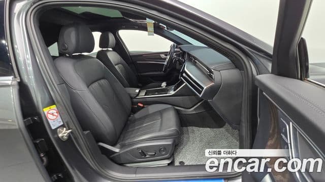 Audi A6 (C8) Premium, 2022 11